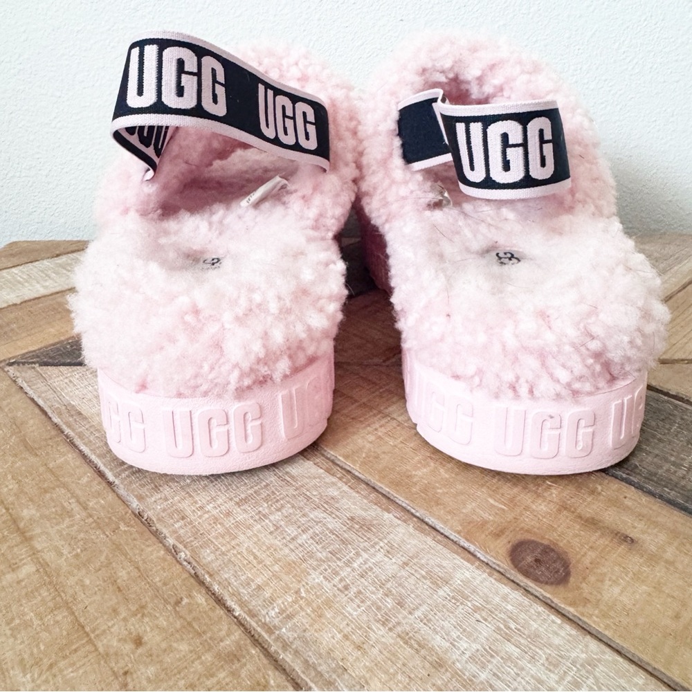 Uggs Fluff Yeah Pink Fluffita Slides - Picture 12 of 13